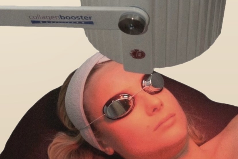 Behandeling onder de Collageen Booster®-lamp