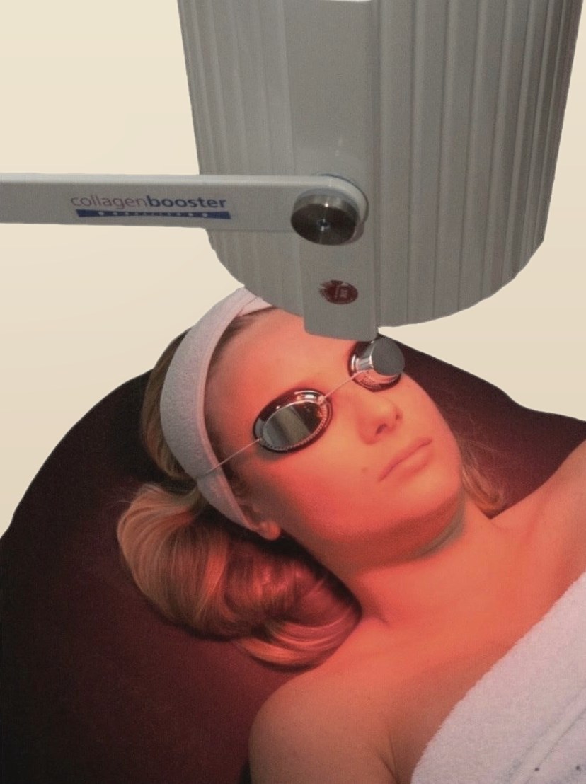 Behandeling onder de Collageen Booster®-lamp